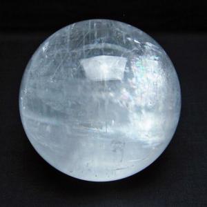 ⭐︎天然石　カルサイト? スフィア　特大　丸玉 カルサイト 丸玉 虹入り 83mm ホワイトカルサイト スフィア 一点物 151