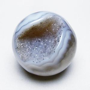 アゲート 笑口丸玉 ジオード スフィア 丸玉 一点物 141-5150 : 天然石
