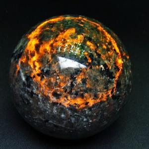 1.4Kg フローライト 丸玉 原石 蛍石 スフィア 94mm 送料無料 一点物