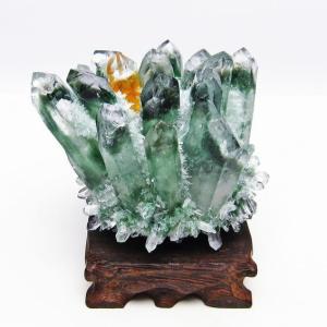 緑水晶　クラスター　約1kg　水晶　天然石 1.1Kg 緑水晶 クラスター 送料無料 一点物 182-66 : 天然石