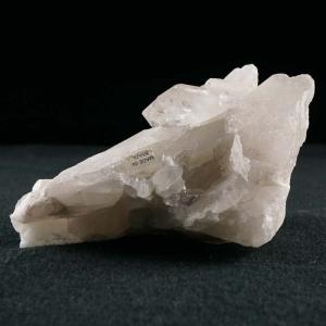 2Kg 水晶 クラスター 原石 ブラジル産 一点物 送料無料 192-631