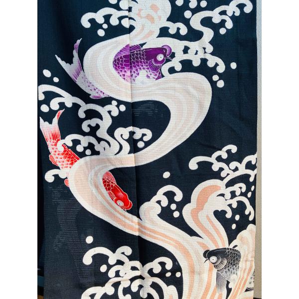 着物 黒留袖 正絹 / 黒色系 ブラック系 / 夏用 五つ紋 波 魚 身丈約145cm 裄丈約64c...