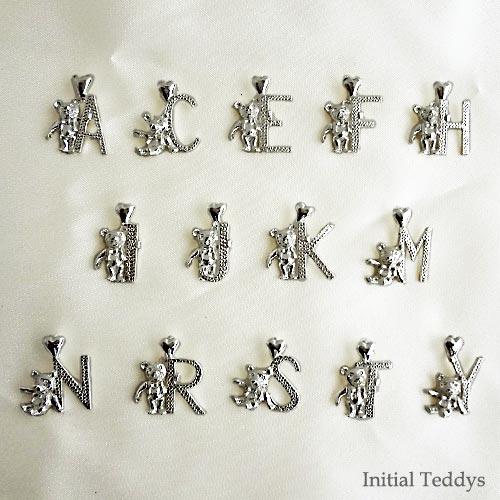 英国製 シルバーラッキーチャーム イニシャル テディベア