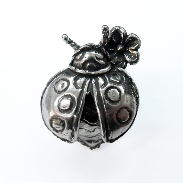 シルバー ピンバッジ てんとう虫 イタリア製  I GEMELLI