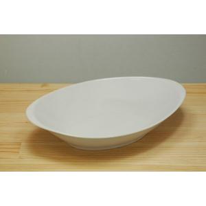 食器 おしゃれ 白手付角9.5吋ベーカー 陶器 磁器 白 カレー 皿 長方形