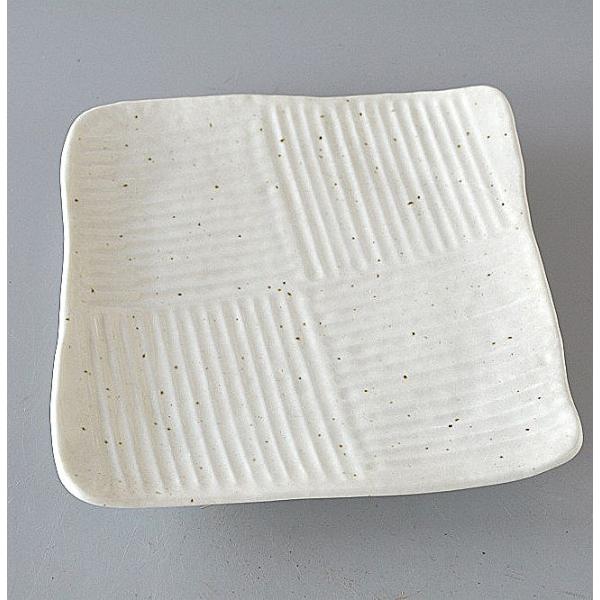 市松波 角皿 白 梨地