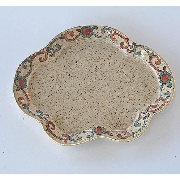 花形皿 中皿 螺旋縁