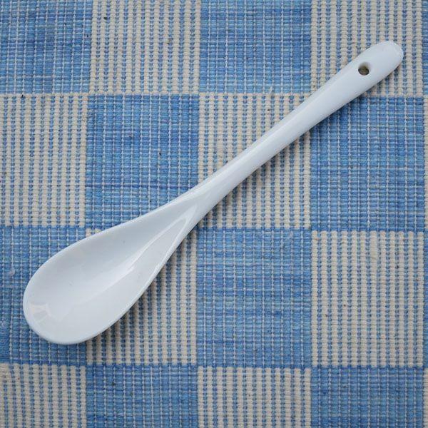 スプーン 磁器製 真っ白 ホワイトスプーン　1本