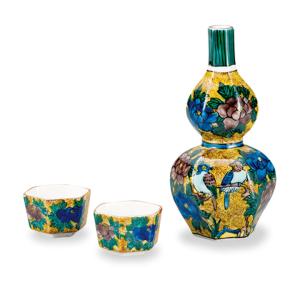 【新品未使用】九谷焼 酒器セット 文吉窯 ※箱付き 酒器揃 青手古九谷 徳利 盃セット / 文吉窯