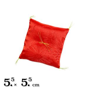 置物用ミニ座布団 綸子 赤（大） [CP10] : 人形の東籬 - 通販