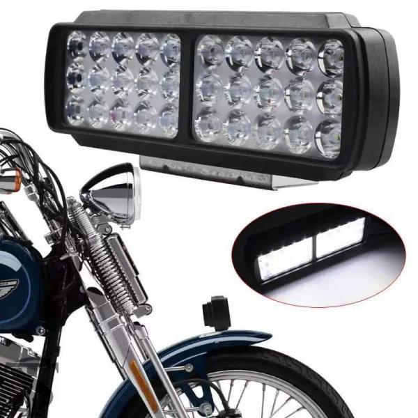 並行輸入品 汎用カーLED 8/12/16/30ビーズワークライトバースポットライトフラッドランプ ...