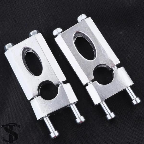並行輸入品  2X汎用7/8 22MMハンドルバーライザーエクステンションエクステンダー 110-1...