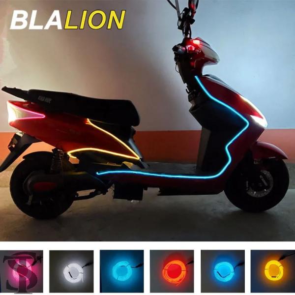 並行輸入品  12V バイク用 LED アンビエント装飾ストリップライト 車用 DRL スタイリング...
