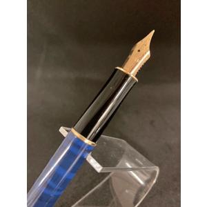 限定品 セルロイド調マーブル模様 ミニボールペン（ホワイトクリア