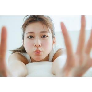 生見愛瑠 生見愛瑠1st写真集 はじまり。 Bookの詳細画像2