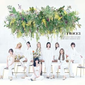 TWICE #TWICE3<数量限定生産アナロ...の詳細画像1