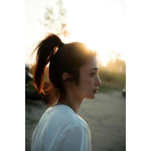 上戸彩 上戸彩写真集 Midday Rever...の詳細画像4