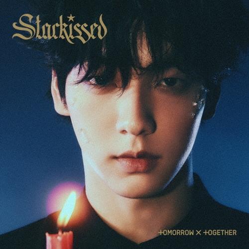 TOMORROW X TOGETHER Starkissed ［CD+ブックレット+セルフィーフォト...