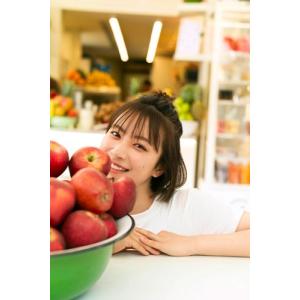 藤崎ゆみあ 藤崎ゆみあファースト写真集「FUJ...の詳細画像1