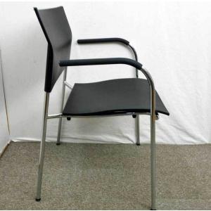 未使用/倉庫保管品 THONET オフィスチェア ◆ 幅580 奥行550 高さ820mm S360F ブラック 黒 ◆ トーネット 肘付き｜town-houei