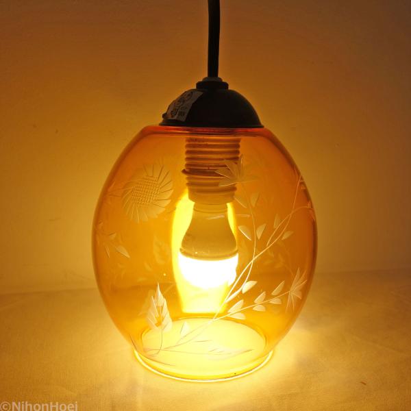 送料無料 ◆ コイズミ 切子 ガラス ペンダント 照明 1個 ◆ 在庫2 直径130mm イエロー ...