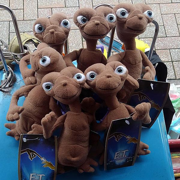 E.T. プラッシュ キーチェーン ぬいぐるみキーホルダー