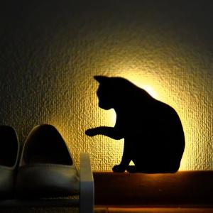 【最終お値下げ】Luminous Cat 猫型　インテリアライト　LEDライト 東洋ケース（TOYOCASE） LEDライト CAT WALL LIGHT ちょっかい （ 足元