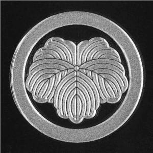 家紋 蒔絵シール 家紋ステッカー 「 丸に蔦 」 金 30mm : TOYO LABO