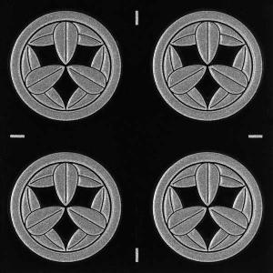 家紋 蒔絵シール 家紋ステッカー 「 丸に九枚笹 」 金 24mm 4個付