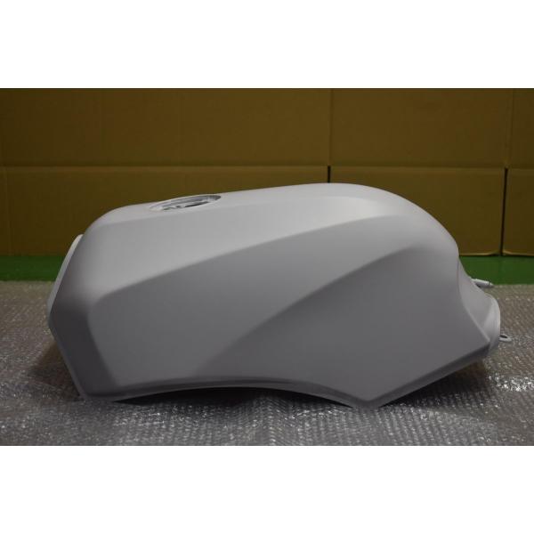 K-103 新品 GPZ900R NINJA ZX900A ガソリンタンク ドレミ 検）GPZ750...