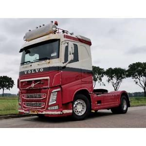 8月再入荷予定 イタレリ 1/24 ボルボ FH4 グローブトロッター XL