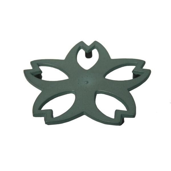 池永鉄工(Ikenaga Iron Works) 釜敷き 鉄瓶用 南部鉄器 16.5×16.5 桜 ...