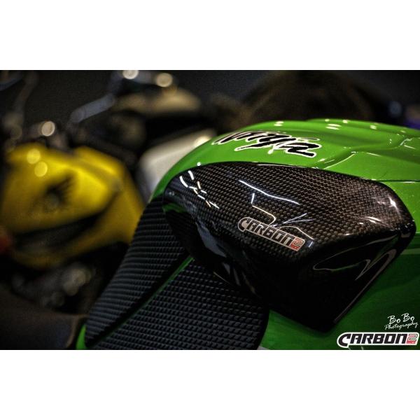 Kawasaki ZX-10R 11-22年 カーボンタンクスライダープロテクター