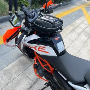 KTM DUKE 390 ピニオンシートカウルカバー オレンジ : モトパーツ