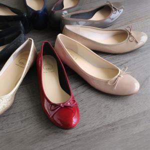 FABIO RUSCONI ベージュ サンダル　　38 FABIO RUSCONI 「Fabio Rusconi」 フラットサンダル 38 ベージュ