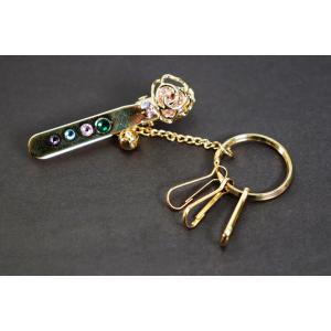 SWAROVSKI（スワロフスキー） キーリング キーホルダー ペアカット