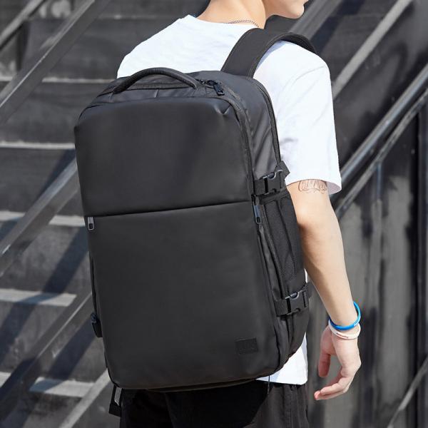 コスパ最強 ビジネス リュック メンズ 50l 大容量 防水 a4 pc usbポート 多機能 靴 ...