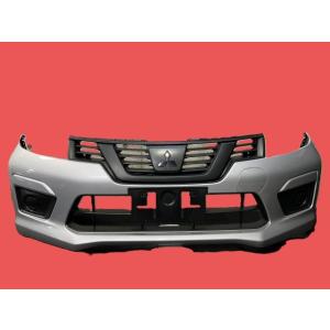 ランサーカーゴ DBF-CVY12 フロントバンパー　ブリリアントシルバー/K23　H30　MQ71...