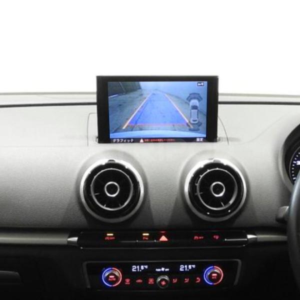AUDI  PAS A3　AUDI A3専用 バックカメラインターフェイス