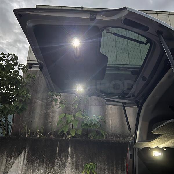 フィアット　ドブロ/500e/500　LEDトランクスポット