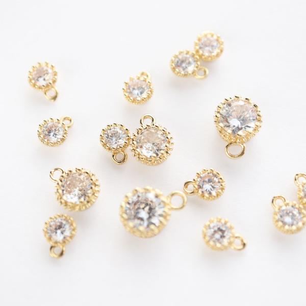 金アレ対応 真鍮製 一粒 キュービックジルコニア チャーム 2個