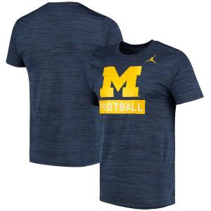 ジョーダン メンズ Tシャツ "Michigan Wolverines" Jordan Brand Basketball Sport Performance Velocity Legend T-Shirt - Navy｜troishomme