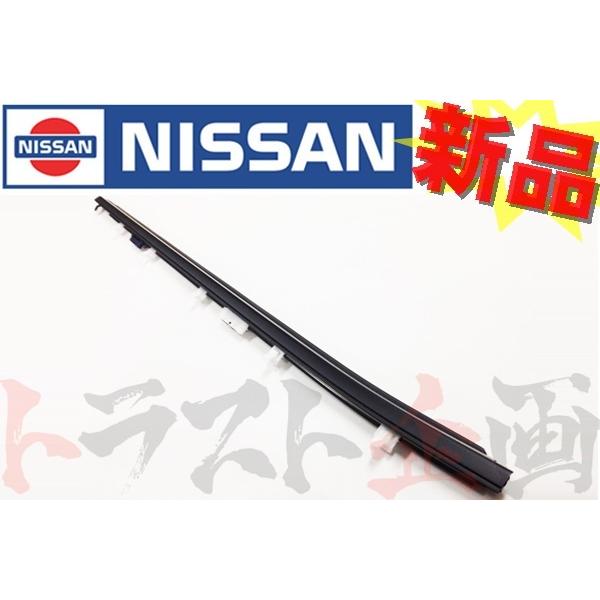 即納 日産 ドアアウトサイドモール 運転席側 スカイライン GT-R BNR34 R34 2ドア 8...