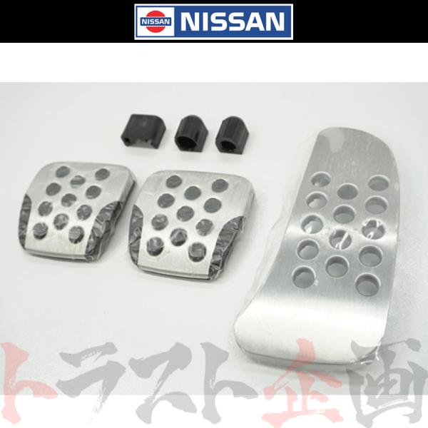 即納 日産 ニッサン アルミペダル セット スカイライン GT-R BNR34 セット品 純正品 (...