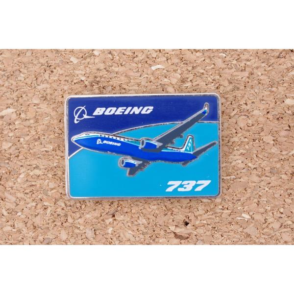 ボーイング 737ジェットライナー 3Ｄピンバッジ