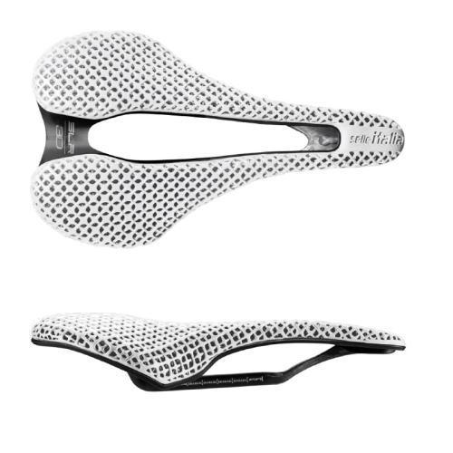 セライタリア サドル 【限定】SLR BOOST 3D KIT CARBONIO SUPERFLOW...