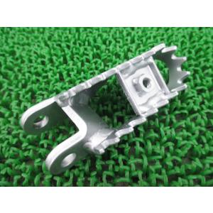 DトラッカーX フロントステップ 左 34028-1370 在庫有 即納 カワサキ 純正 新品 バイ...