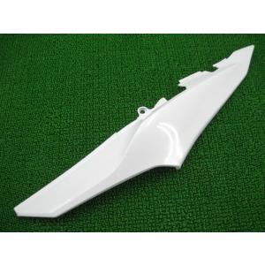 CBX400F カウルセット 赤 社外 中古 バイク 部品 CBX550F インテグラ