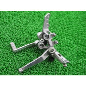 GSX-R1000 ステップホルダー 左右 41G スズキ 純正 中古 バイク 部品 曲がりなし そ...