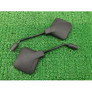 ホンダ（HONDA） CB1100 フロントフェンダー 純正 中古 バイク 部品